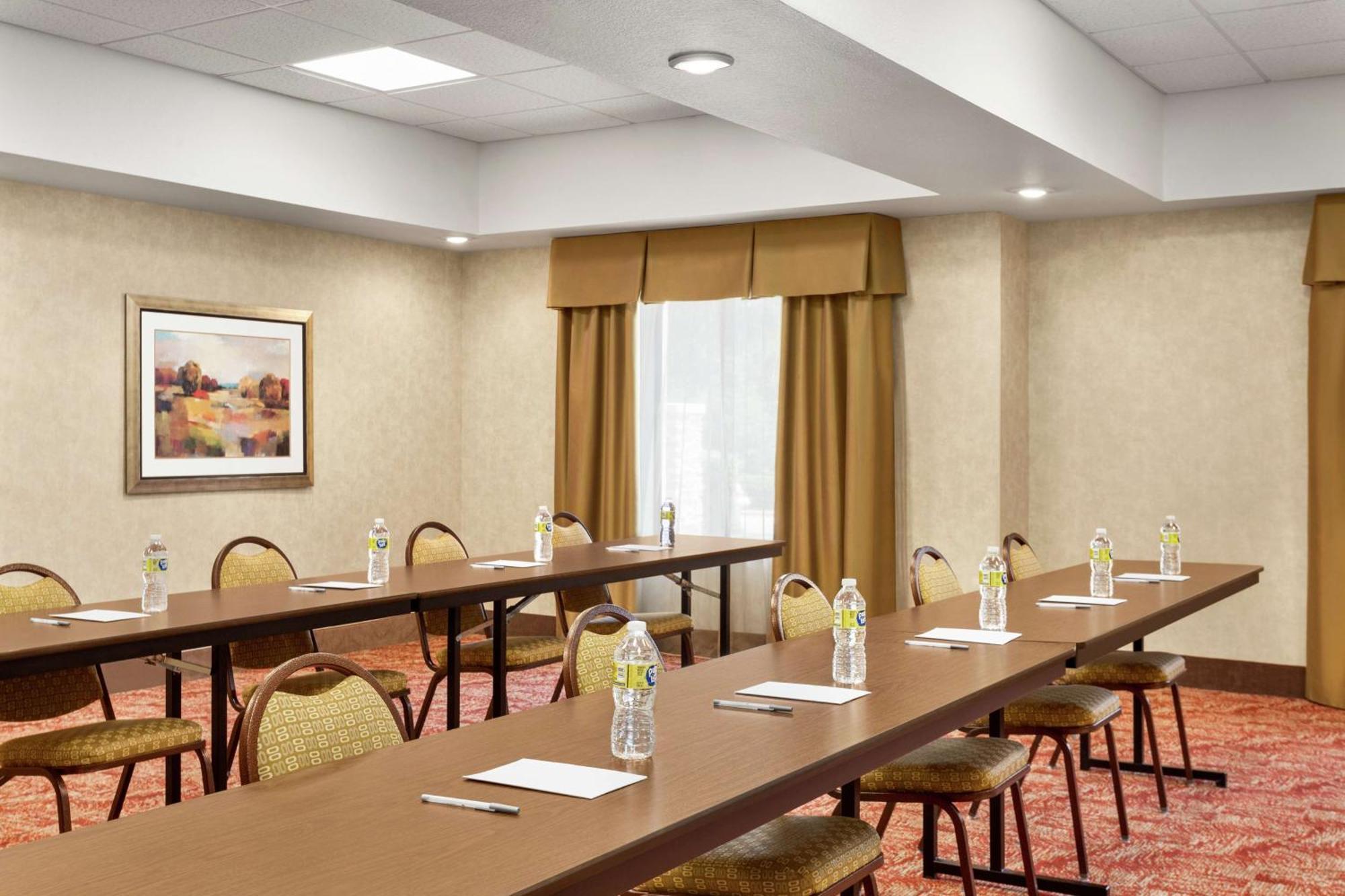 Hampton Inn Сълфър Спрингс Екстериор снимка