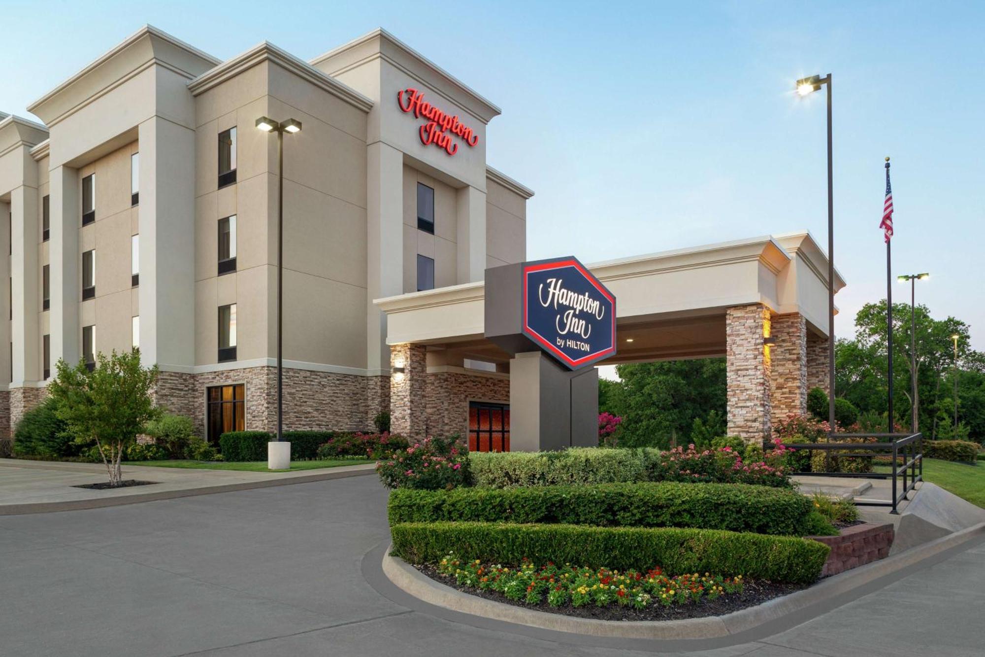 Hampton Inn Сълфър Спрингс Екстериор снимка